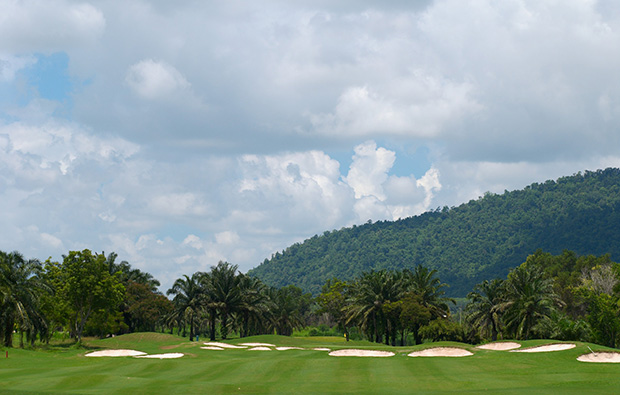 fairway bunkers, greenwood golf club, pattaya, thailand